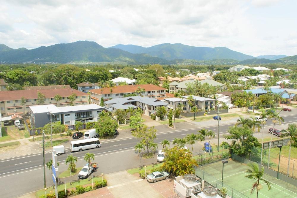 Hotel Acacia Court Cairns