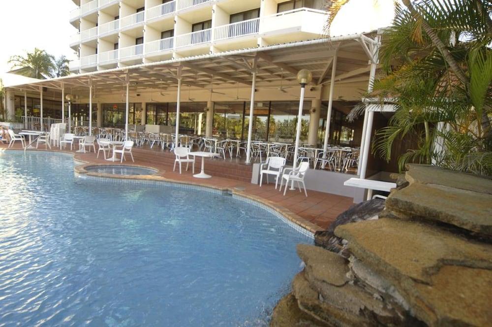 Hotel Acacia Court Cairns
